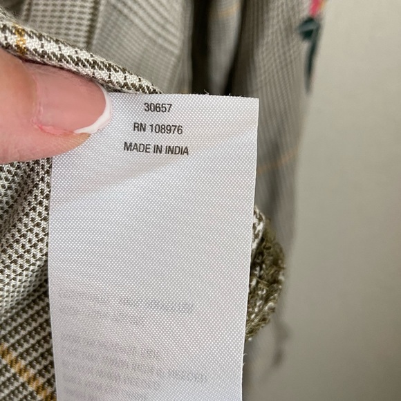 Curations Round Neck Tie String Plaid Embroidered Floral Sleeves Blouse Size L - Picture 10 of 12